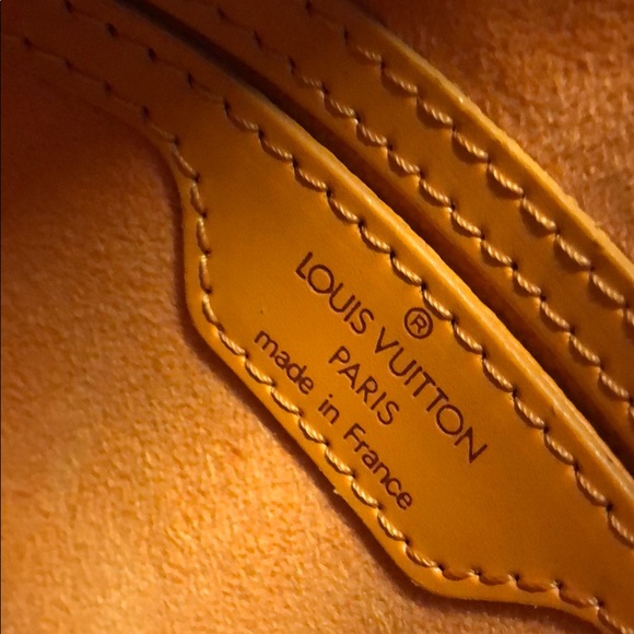 LV backpack main image 4